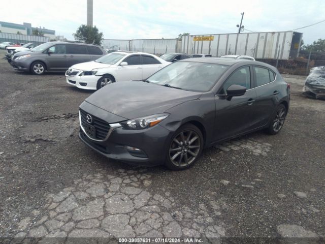 3MZBN1L36JM274756 Mazda Mazda3 Touring