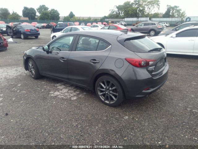 3MZBN1L36JM274756 Mazda Mazda3 Touring