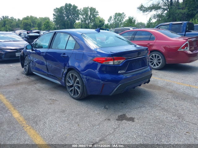 Toyota COROLLA SE 2022 5YFS4MCE9NP113972 Image 3