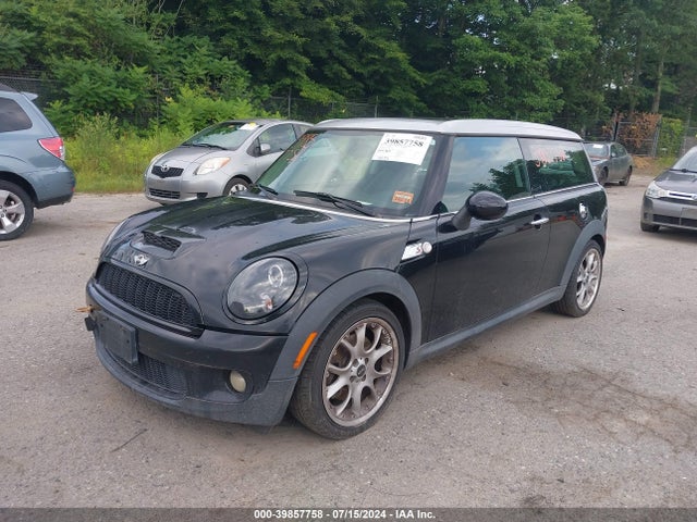 2009 MINI COOPER S CLUBMAN WMWMM33529TP73933 Photo 1