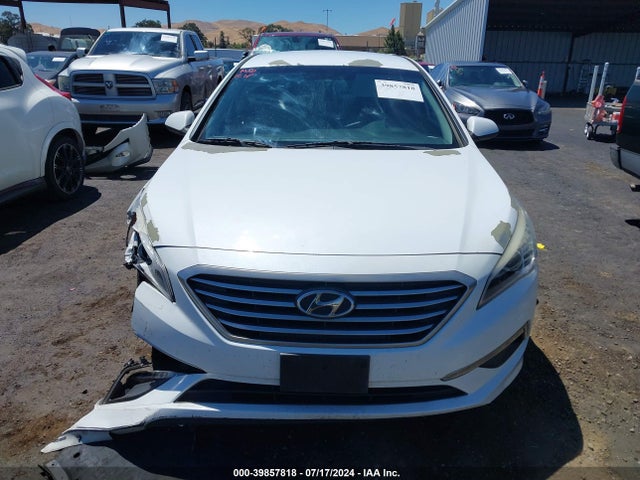 Hyundai SONATA SE 2015 5NPE24AF3FH010589 Image 12