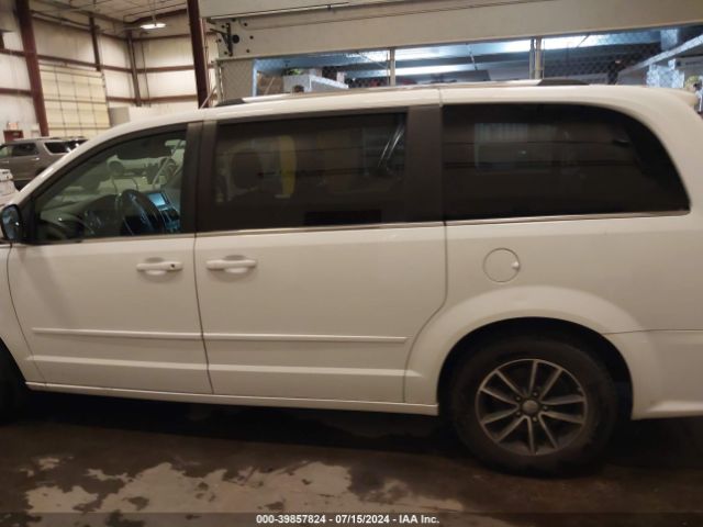 2C4RDGCG4HR689894 Dodge Grand Caravan Sxt