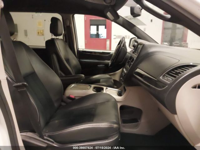 2C4RDGCG4HR689894 Dodge Grand Caravan Sxt