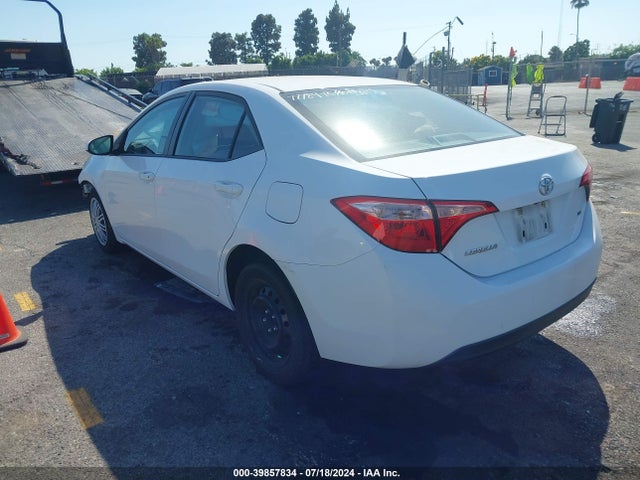 Toyota COROLLA LE 2017 2T1BURHE5HC903148 Image 3
