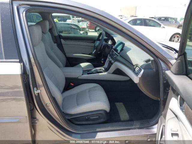 1HGCV3F58KA013032 Honda Accord Hybrid Ex-l