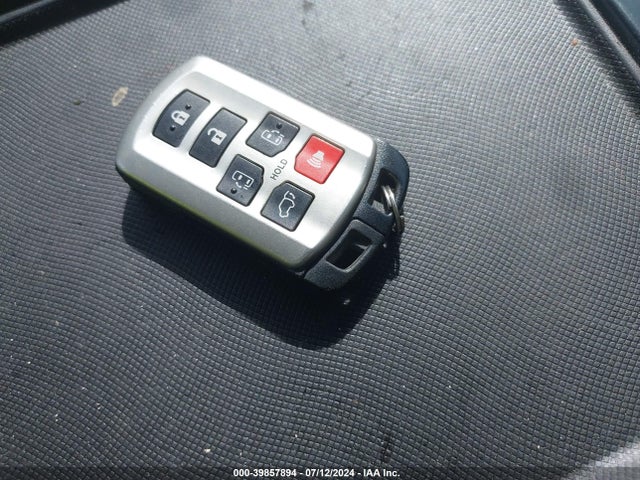 Toyota Sienna Limited 7 Passenger 2014 5TDDK3DC6ES083276 Image 11