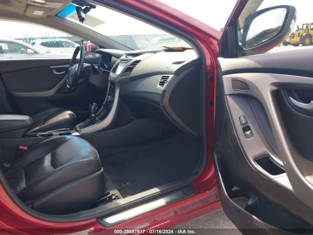 5NPDH4AE8FH558069 Hyundai Elantra Limited