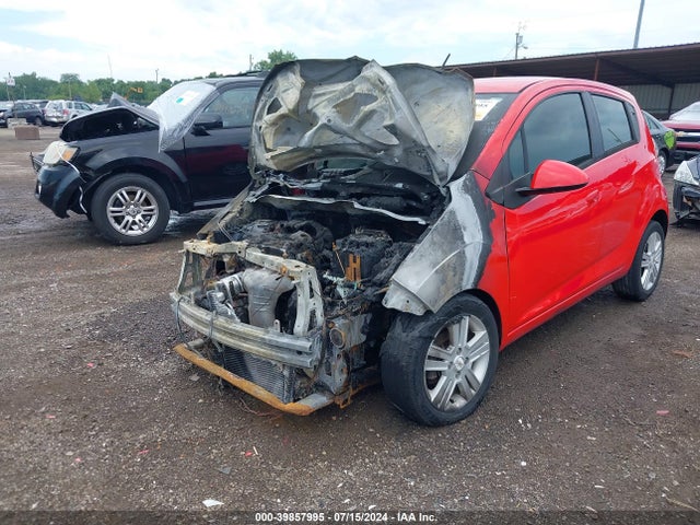 Chevrolet Spark 1lt Cvt 2015 KL8CD6S97FC732173 Image 2