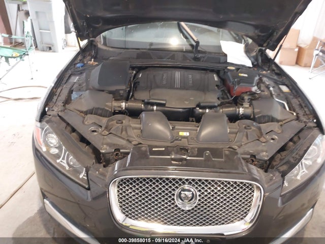 2013 JAGUAR XF SAJWA0E7XD8S73775 Photo 9