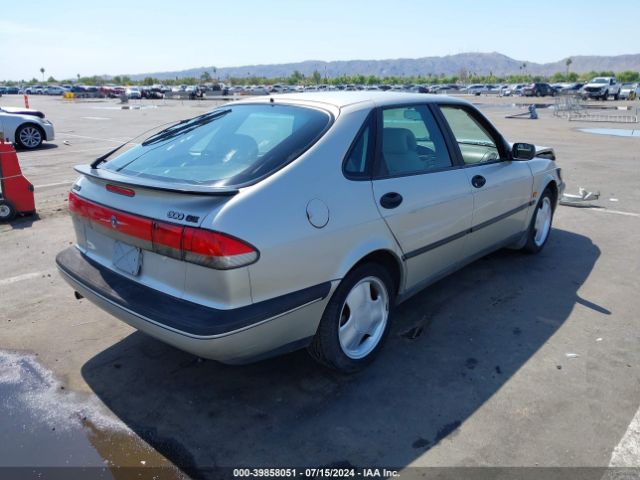 1996 SAAB 900 YS3DF58N9T2023887 Photo 3