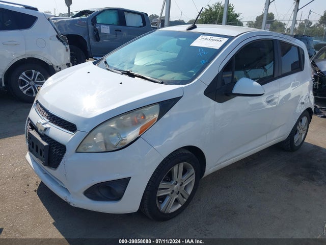 Chevrolet Spark Ls Auto 2014 KL8CB6S92EC450804 Image 2