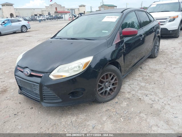 Ford FOCUS S 2014 1FADP3E2XEL224039 Image 2