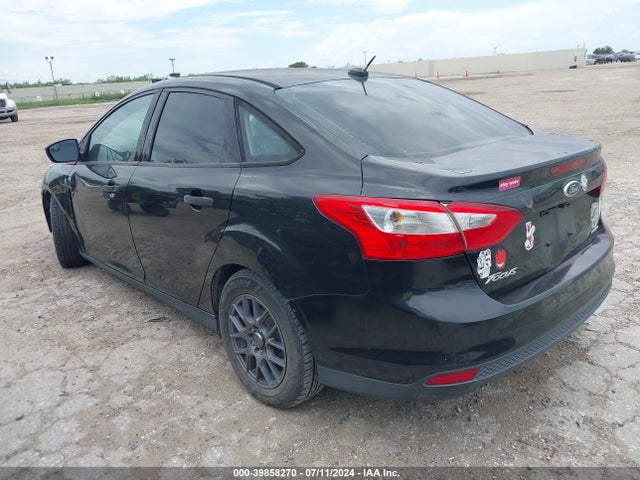 Ford FOCUS S 2014 1FADP3E2XEL224039 Image 3