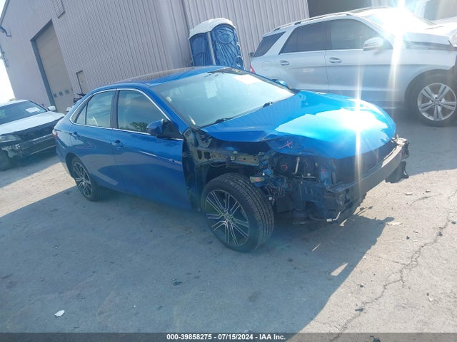 2016 4T1BF1FK5GU562612 main image