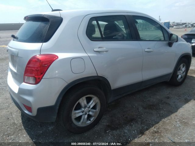 3GNCJKSB1KL192773 Chevrolet TRAX LS