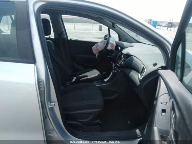 3GNCJKSB1KL192773 Chevrolet TRAX LS