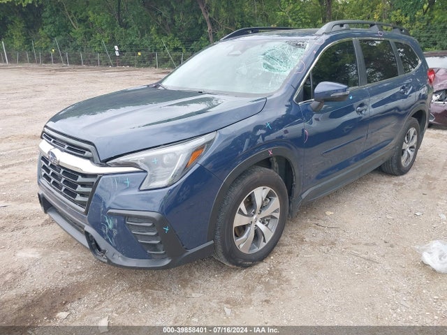 Subaru Ascent Premium 8-passenger 2023 4S4WMACD6P3428615 Image 2