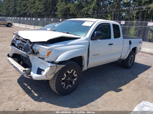 Toyota Tacoma Base V6 2015 5TFUU4EN3FX112664 Image 2