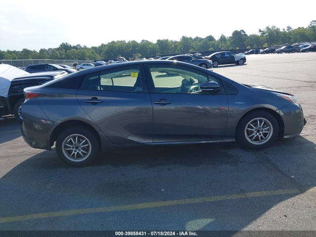 Toyota Prius Two 2016 JTDKBRFU9G3003893 Image 12