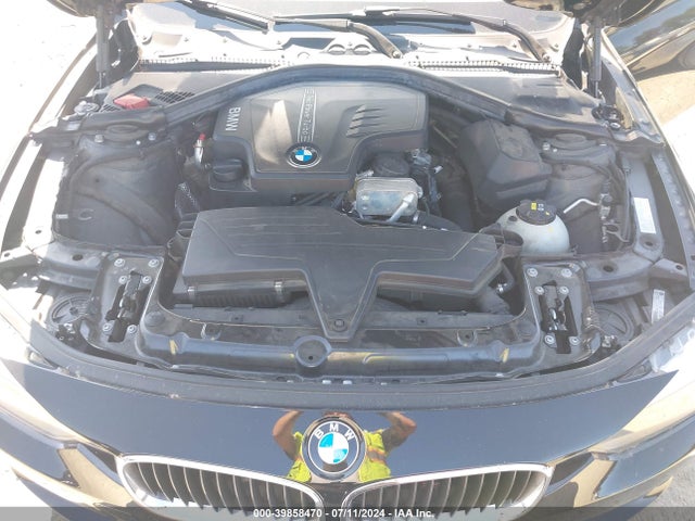 WBA3C3G59ENS71217 BMW 320i Xdrive