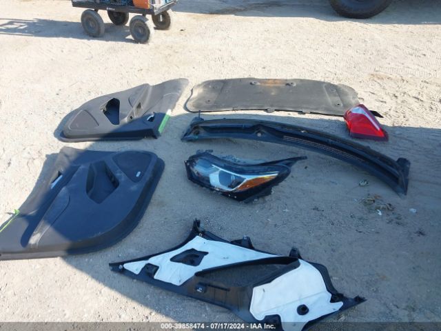 3GNAXYEXXKS631720 Chevrolet Equinox Premier