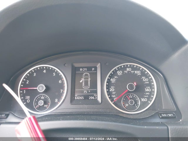 WVGBV7AX1GW585608 Volkswagen TIGUAN SE