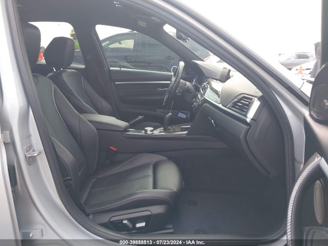 WBA8B3G55JNV00981 BMW 340i