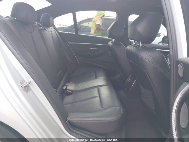 WBA8B3G55JNV00981 BMW 340i
