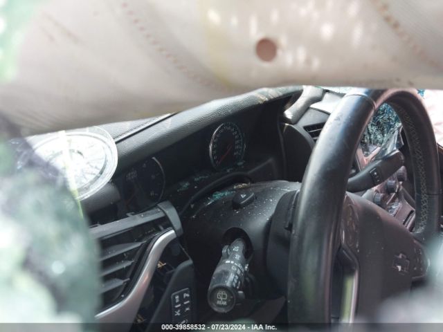 1GNSKCKC7HR121957 Chevrolet Tahoe Premier