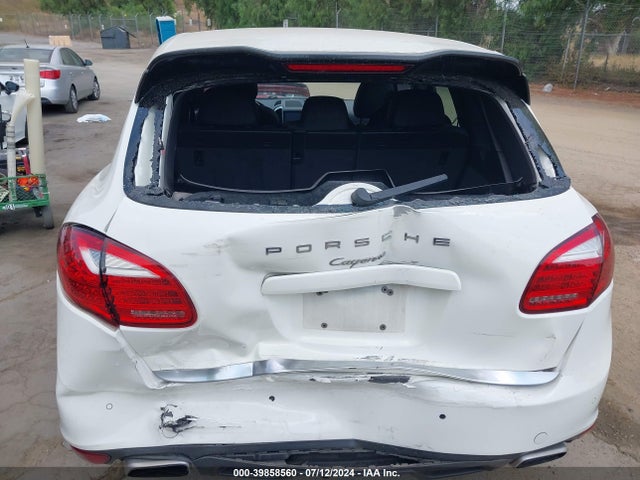 2011 PORSCHE CAYENNE WP1AA2A21BLA04877 Photo 5