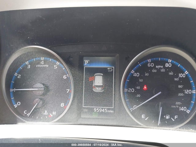 Toyota RAV4 LE 2018 2T3ZFREV1JW521613 Image 7