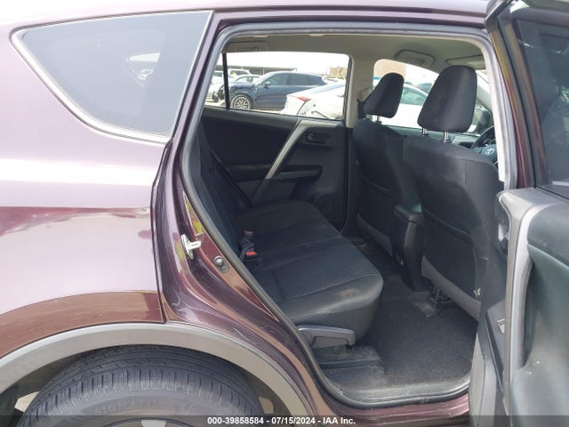 Toyota RAV4 LE 2018 2T3ZFREV1JW521613 Image 8