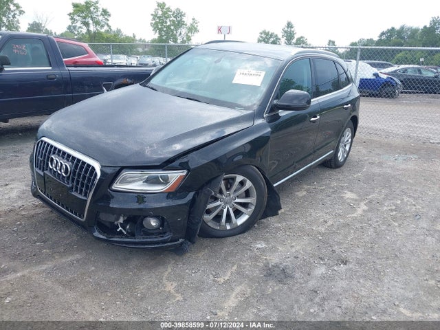 Audi Q5 2.0t Premium 2016 WA1C2AFPXGA134188 Image 2