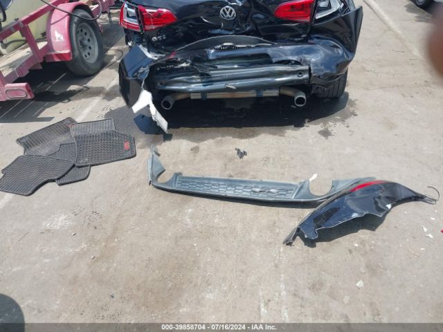3VW4T7AU6FM064310 Volkswagen Golf Gti 2.0t S 4-door