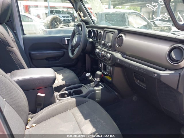 1C4HJXDN6LW181802 Jeep Wrangler Unlimited Sport 4x4