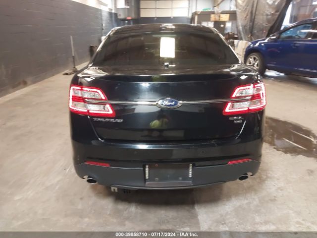 1FAHP2H82JG129652 Ford TAURUS SEL