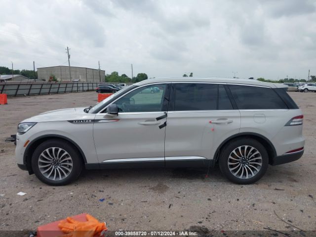 5LM5J7WC1NGL11120 Lincoln Aviator Reserve