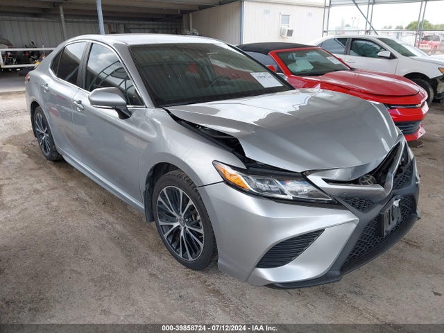 Toyota CAMRY SE 2018 4T1B11HK0JU063641 главное изображение
