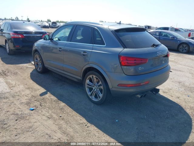 WA1EFCFS3GR001559 Audi Q3 2.0t Premium Plus