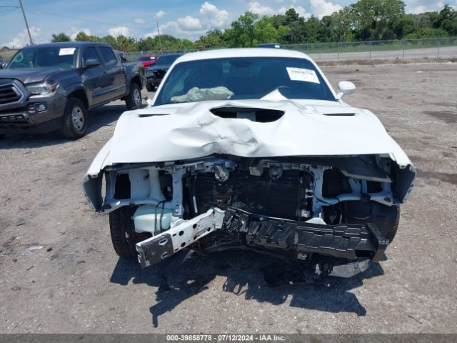 2C3CDZFJ2MH502875 Dodge Challenger R/t Scat Pack