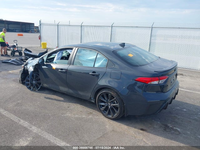 Toyota COROLLA SE 2023 5YFP4MCE1PP144254 Image 3