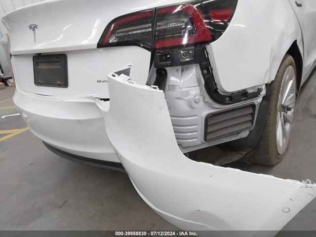 Tesla MODEL 3 2021 5YJ3E1EB8MF050750 Image 24
