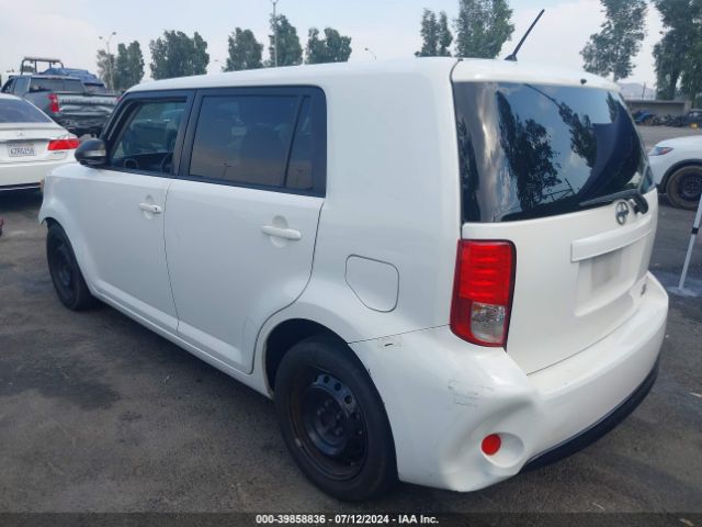 JTLZE4FE7FJ082044 Scion XB