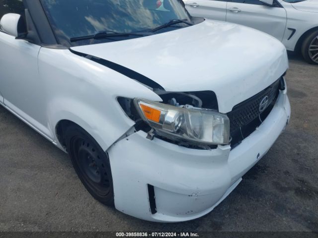 JTLZE4FE7FJ082044 Scion XB