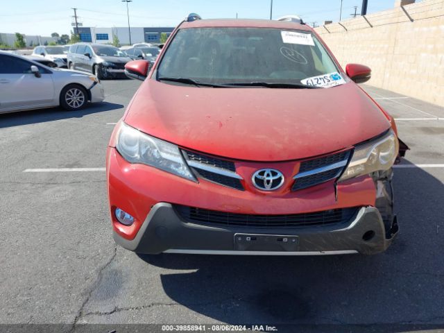 2T3WFREV9EW105172 Toyota Rav4 Xle