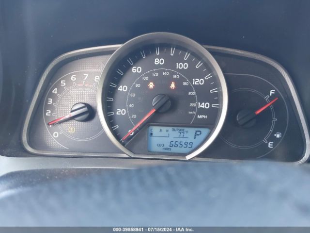 2T3WFREV9EW105172 Toyota Rav4 Xle