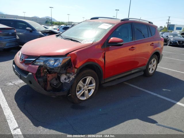 2T3WFREV9EW105172 Toyota Rav4 Xle