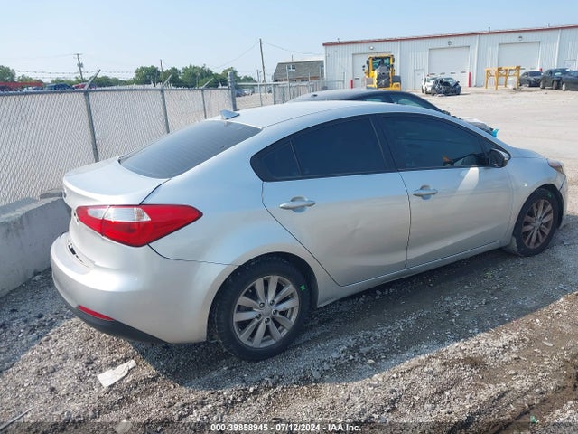 KIA FORTE LX 2015 KNAFX4A63F5272857 Image 4