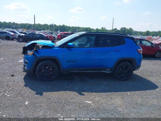 3C4NJDBBXJT453104 Jeep Compass Altitude 4x4