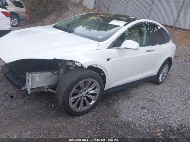 5YJXCBE24HF073218 Tesla Model X 100d/75d/90d